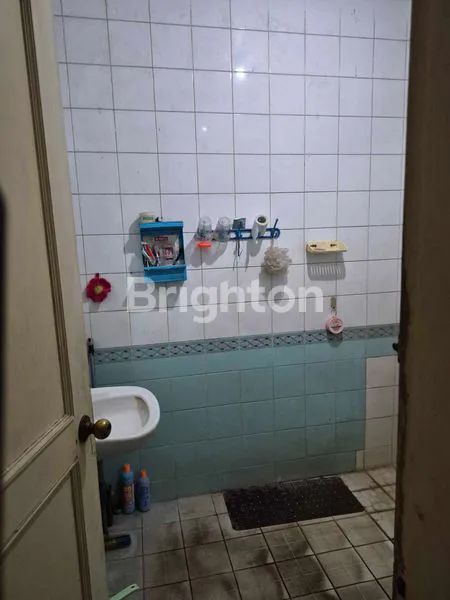 image HUNIAN STRATEGIS DI METRO PERMATA, 3+1 KT & 2 KM (3)