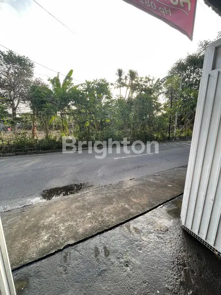 image RUMAH MEWAH SIAP HUNI, LT 200M² DI JALAN BATUR SARI (1)