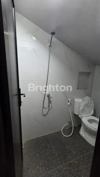 image RUMAH BRAND NEW CILEDUG TANGERANG  9 UNIT , 62 M2 / 105 M2 , 3KT / 3KM ,2 LANTAI , SHM , 1.050 M ,PARUNG SERAB  (8)