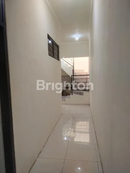 image BUTUH CEPAT LAKU RUMAH LEBAK PERMAI SELANGKAH KE RAYA KENJERAN SURABAYA (5)