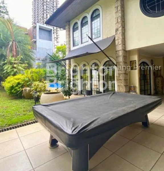 image DIJUAL RUMAH PREMIUM MEWAH DI KAWASAN PREMIUM PONDOK INDAH JAKARTA SELATAN (3)