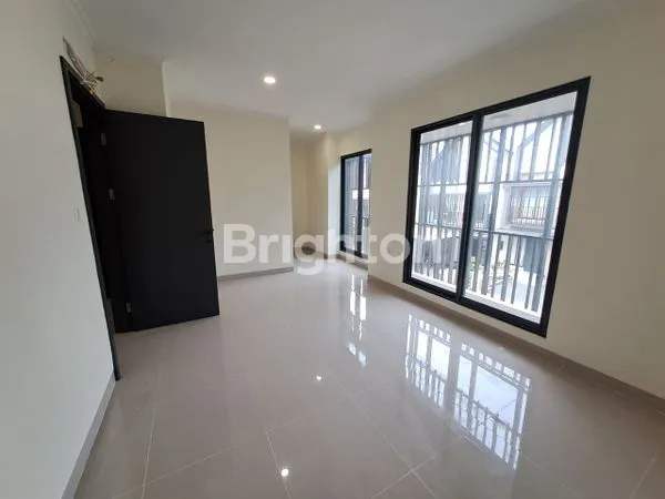image RUMAH 2 LANTAI NON FURNISHED CLUSTER LEONORA DI GADING SERPONG (7)