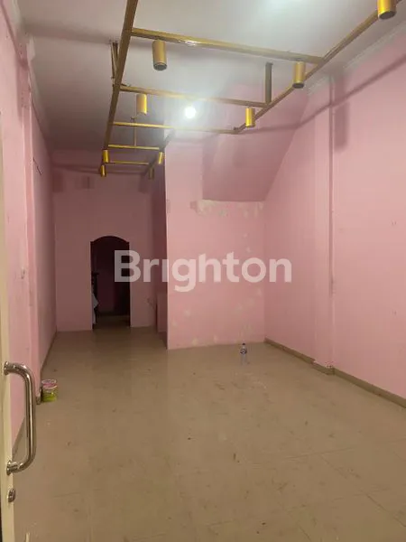 image RUKO 3½ TINGKAT SIAP HUNI – JL MENTENG, MEDAN\\\\N (1)