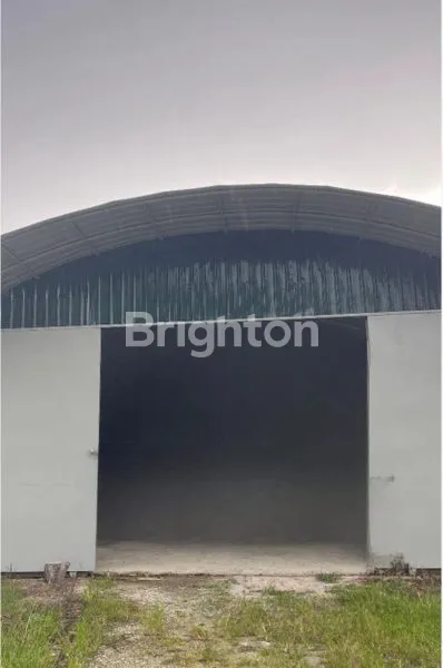 image GUDANG STRATEGIS PANAM, AKSES MUDAH & SIAP OPERASI (5)