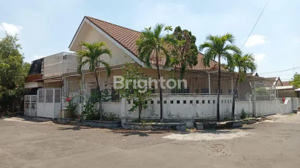 image RUMAH HOOK HITUNG TANAH SIAP HUNI STRATEGIS DAN KOMERSIAL (1)