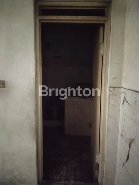 image RUKO 1,5 LANTAI HITUNG TANAH BONUS BANGUNAN, SIDOTOPO WETAN, SURABAYA (6)