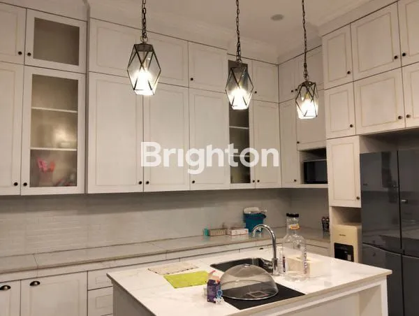 image RUMAH MEWAH DI KOMPLEK MUTIARA RESIDENCE (1)