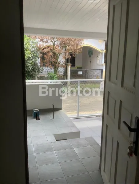 image RUMAH CANTIK MODERN VILLA BOGOR INDAH 2  (6)