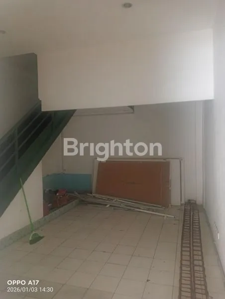 image FOR LEASE – 2 EXCLUSIVE 3-STOREY SHOPHOUSES AT GUNUNG SHANGYANG WEST DENPASAR . (3)