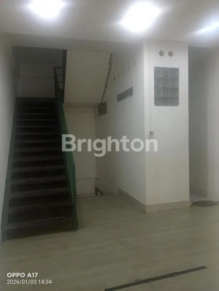 image FOR LEASE – 2 EXCLUSIVE 3-STOREY SHOPHOUSES AT GUNUNG SHANGYANG WEST DENPASAR . (6)