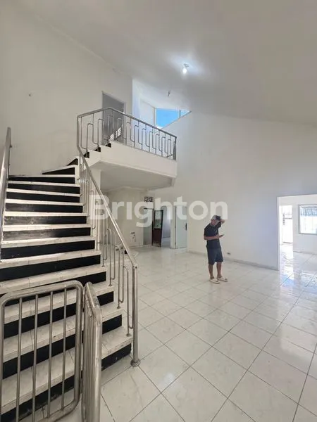 image DISEWAKAN RUMAH DI PURWOSARI (4)