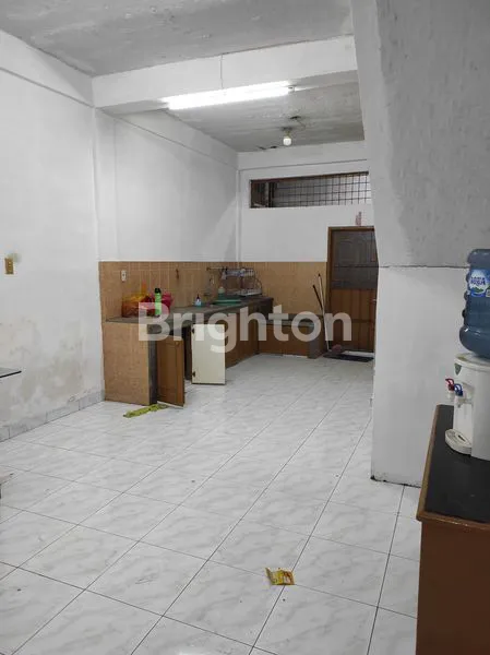 image RUMAH AMPLAS (4)