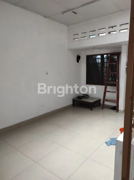 image RUMAH AMPLAS (6)