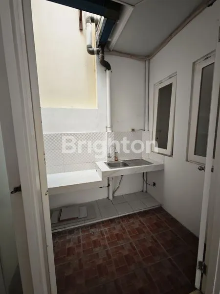 image RUMAH RAPI SUDAH RENOV DI PERMATA ELOK KARAWACI (6)