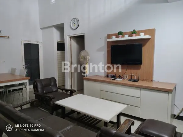 image RUMAH STRATEGIS DI DARMO PERMAI, LT 141M² LB 220M² (4)