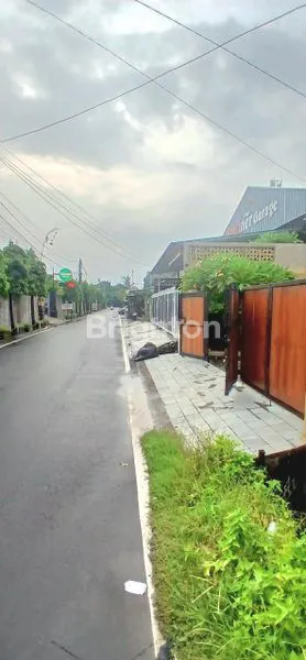 image DISEWAKAN RUMAH DI TUKAD BATANGHARI DENPASAR SELATAN BALI SEMI FURNISH (5)