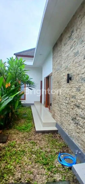 image DISEWAKAN RUMAH DI TUKAD BATANGHARI DENPASAR SELATAN BALI SEMI FURNISH (3)