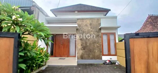 image DISEWAKAN RUMAH DI TUKAD BATANGHARI DENPASAR SELATAN BALI SEMI FURNISH (1)