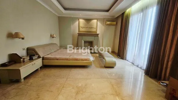 image RUMAH MEWAH CLASSIC PREMIUM DI JANTUNG KEMANG SELATAN – SIAP HUNI (6)