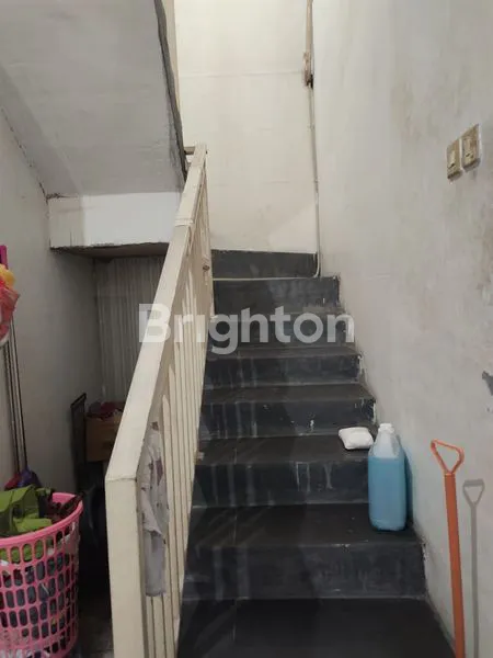 image RUMAH SIAP HUNI LEGOK SERPONG TANGERANG (3)