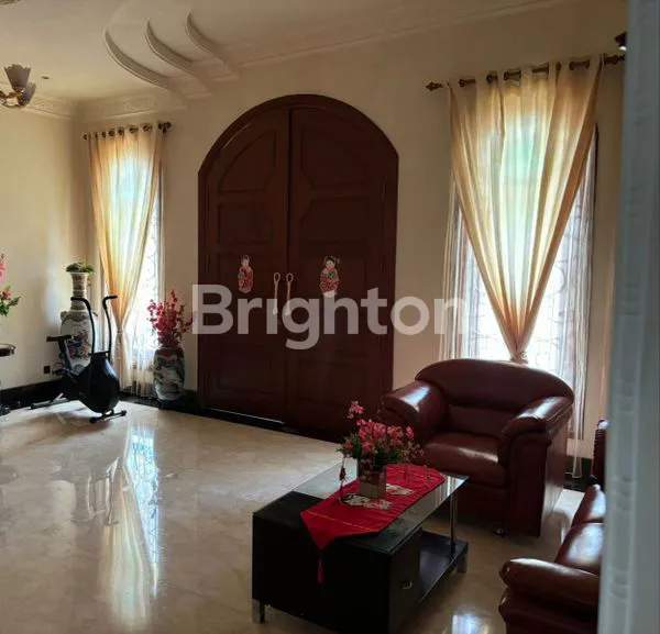 image HUNIAN EROPA KLASIK, 5 KT & 6 KM DI PANAKKUKANG (6)