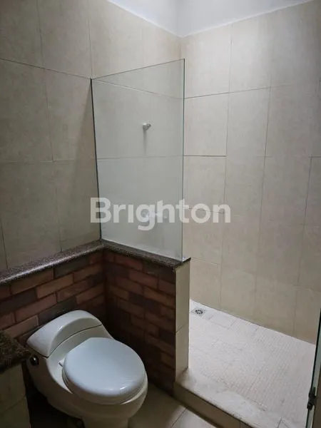 image RUMAH 2 LT SIAP HUNI DI CLUSTER HOLANDIA LIPPO KARAWACI UTARA TANGERANG (6)