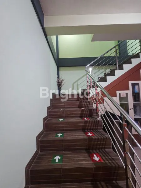 image RUKO 3 LANTAI SIAP USAHA, LOKASI RAMAI DURI KOSAMBI (6)
