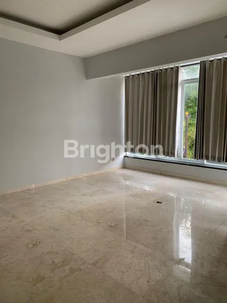 image VILA 2 LANTAI DI KERTALANGU DENPASAR (3)