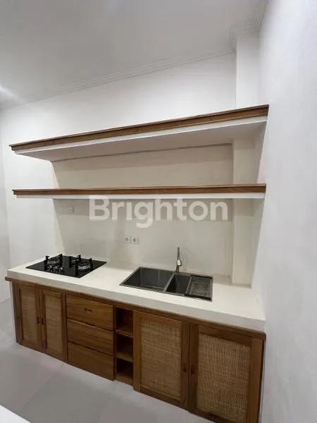 image *VILLA MEWAH FURNISHED LENGKAP, SEWA JANGKA PANJANG SEMINYAK* (5)