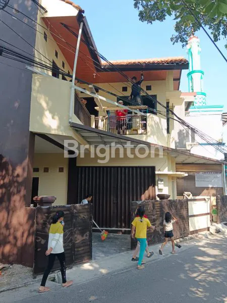 image RUKO STRATEGIS DI PARAKAN SAAT ARCAMANIK BANDUNG (1)