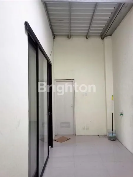 image KUDU, SOLO BARU, SUKOHARJO, RUMAH MINIMALIS DI PERUMAHAN, DENGAN NUANSA SEJUK DAN TENANG, AKSES JALAN 2 SIMPANG MOBIL (5)