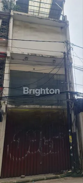 image RUKO 3 LANTAI LOKASI STRATEGIS (1)