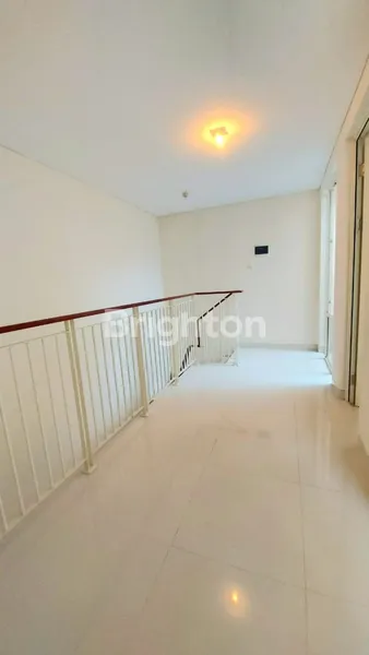 image RUMAH BARU PAKUWON CITY SURABAYA BARU TERAWAT NEGO (4)