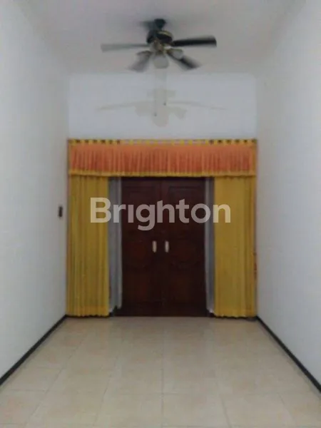 image DIJUAL RUMAH SIAP HUNI DI GRAHA SAMPURNA INDAH WIYUNG SURABAYA BARAT (3)