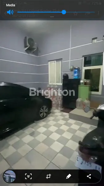 image RUKO STRATEGIS DI SEMOLOWARU, LT 180M², 2 LANTAI (2)