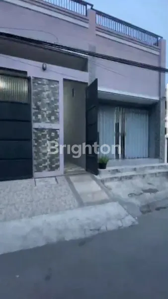 image RUKO STRATEGIS DI SEMOLOWARU, LT 180M², 2 LANTAI (1)