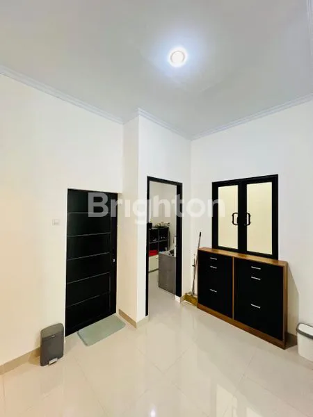 image RUMAH CASA 9 CILANDAK JAKARTA SELATAN, DEKAT ONE BELPARK MALL & SEKOLAH AL-IZHAR (4)