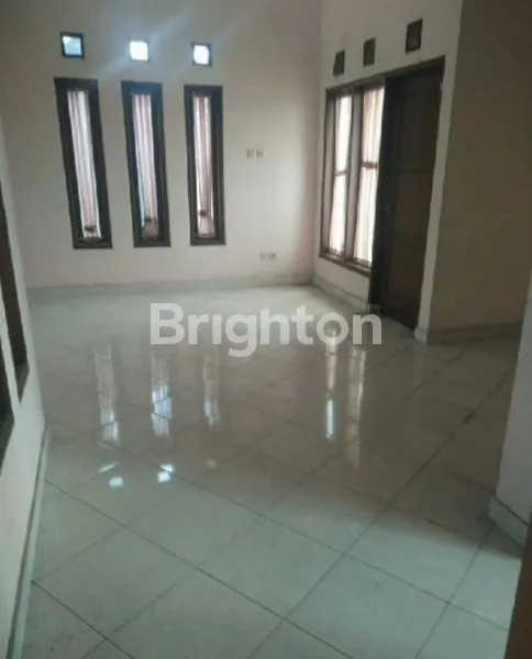 image RUMAH EKSKLUSIF DI SUDUT NYAMAN: PANORAMA ALAM PARAHYANGAN (7)