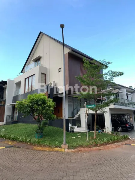 image RUMAH MEWAH FULL FURNISHED DI CLUSTER KEBAYORAN INFINITY BINTARO (1)