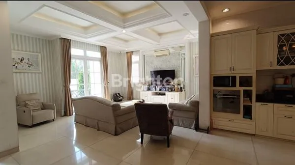 image RUMAH MODERN AMERICAN CLASSIC, FULLY FURNISHED DI MODERNLAND, TANGERANG (8)