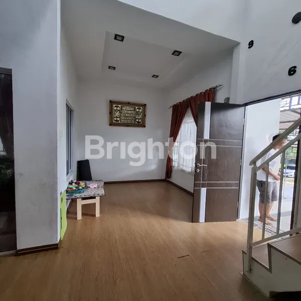 image RUMAH CANTIK DAN TANAH LUAS DI PERUMAHAN VILA SUGIRAYA BATAM KOTA (6)