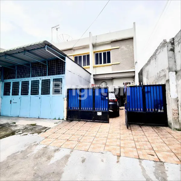 image RUMAH DENGAN TANAH LUAS DI INTI KOTA MEDAN - DAERAH BILAL KRAKATAU - HARGA BAGUS (1)