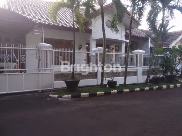 image RUMAH MEWAH 8 KT, LT 390M² DI BINTARO, FULL FURNISHED (8)