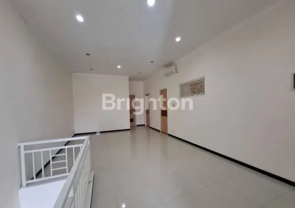 image RUMAH MINIMALIS 2 LANTAI KUTISARI INDAH UTARA SURABAYA (8)