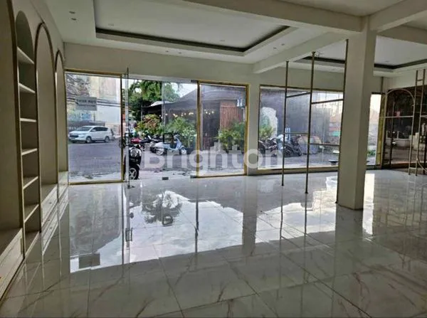 image RUKO DEKAT HOTEL BESAR POTENSIAL PENGUNJUNG COCOK UNTUK BISNIS (1)