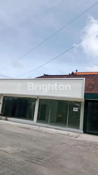 image RUKO DEKAT HOTEL BESAR POTENSIAL PENGUNJUNG COCOK UNTUK BISNIS (3)