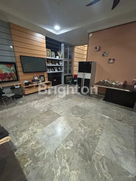 image THE LUXURY MODERN HOUSE CEMPAKA PUTIH JAKARTA PUSAT STRATEGIC EXCLUSIVE (4)