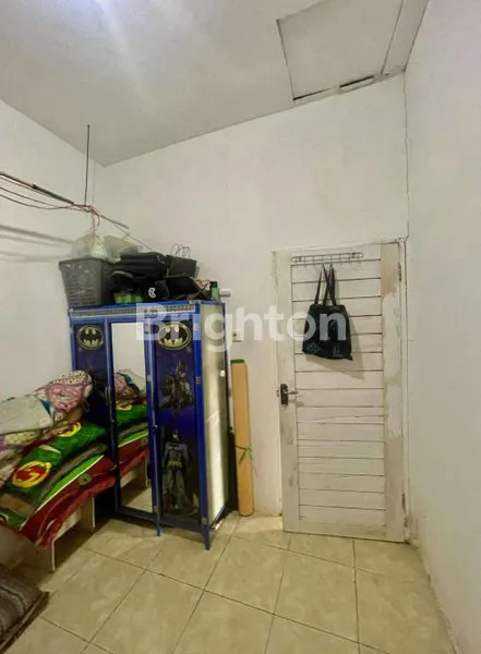 image RUMAH FULL FURNISH SIAP HUNI JALAN PEMDA PONTIANAK (7)