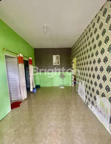 image RUMAH FULL FURNISH SIAP HUNI JALAN PEMDA PONTIANAK (3)