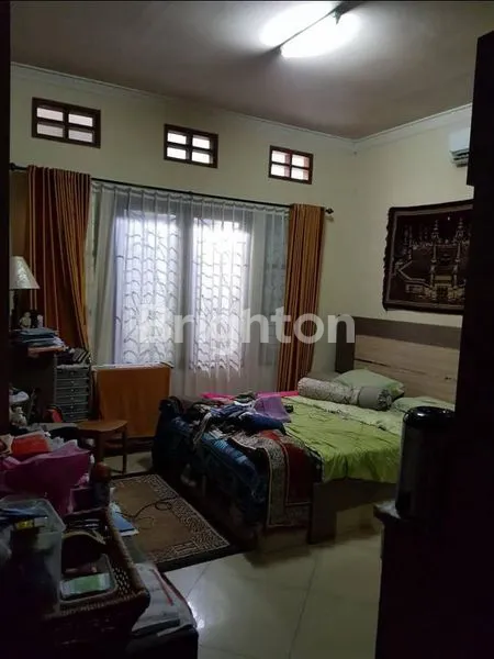 image RUMAH SIAP HUNI DI BINTARO (4)